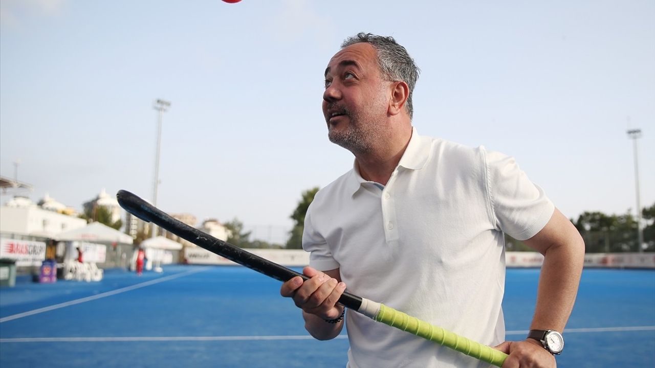 Açık Alan Hokeyi Süper Lig Play-Off Müsabakaları Başladı