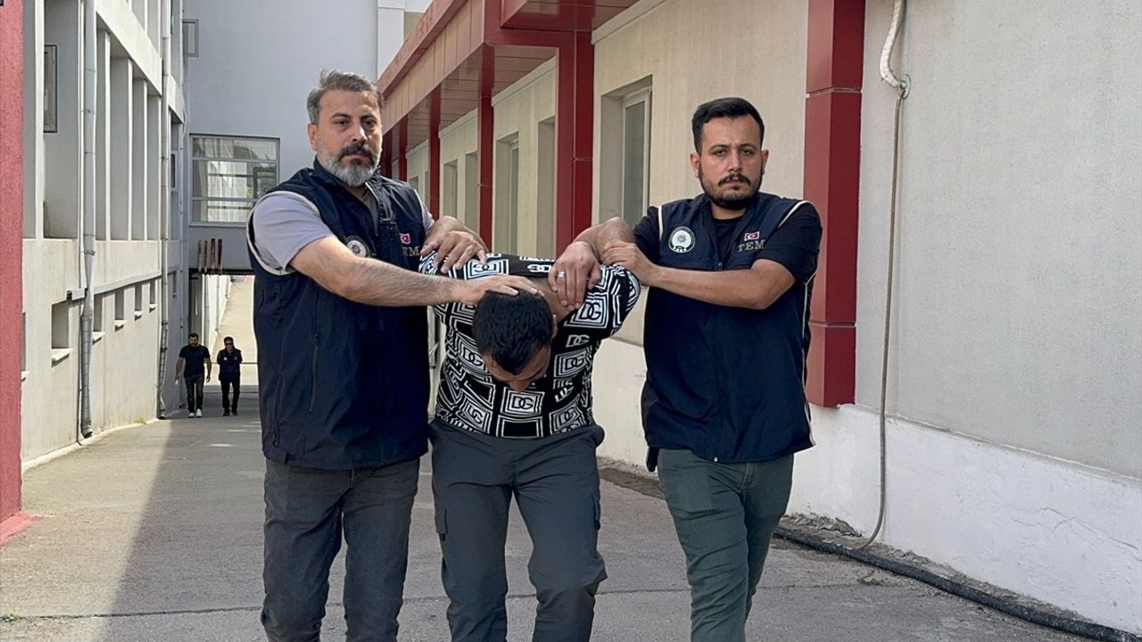 Adana'da DEAŞ'a Operasyon: 5 Şüpheli Tutuklandı