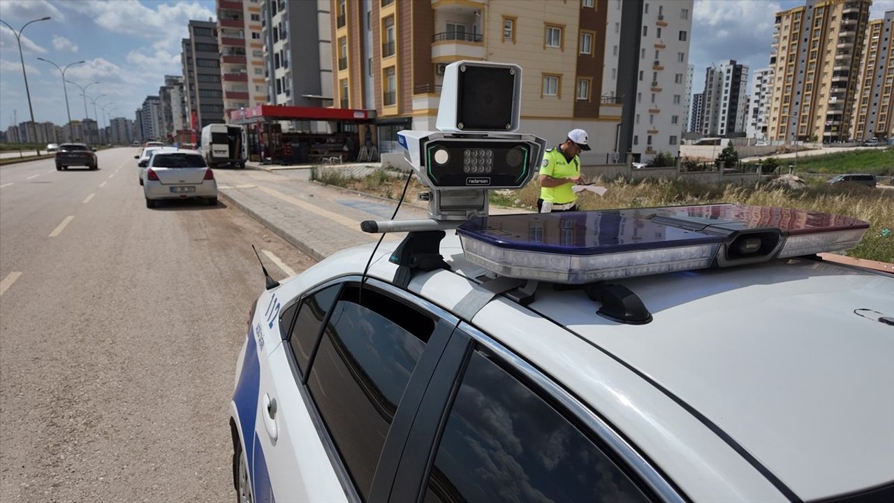 Adana'da Yapay Zeka ile Hız Takibi Başladı