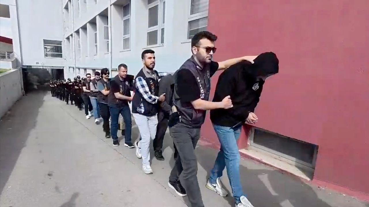 Adana'da Yasa Dışı Bahis Operasyonu: 15 Tutuklama
