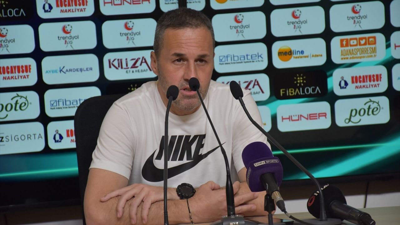 Adanaspor-Boluspor Maçı Analizi: Yılmaz Akbaşlı ve Yalçın Koşukavak'ın Açıklamaları
