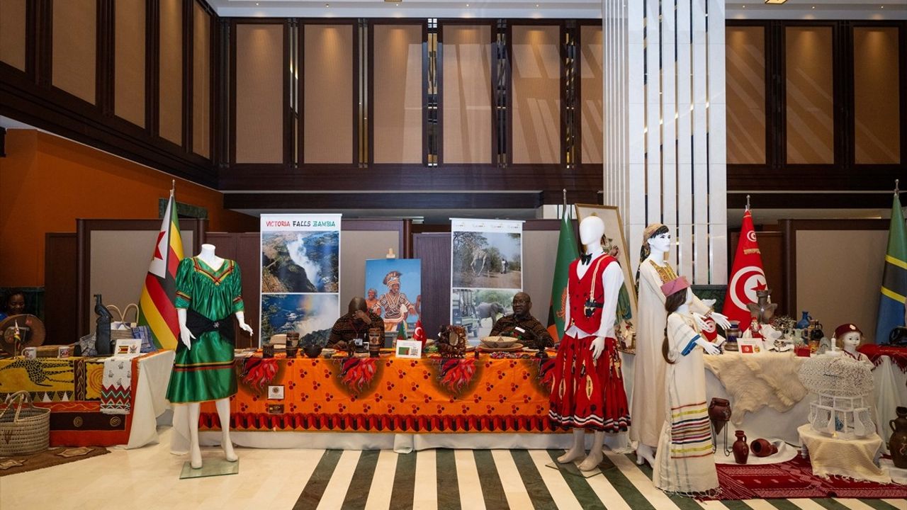 Afrikalı Büyükelçi ve Misyon Şefleri Eşleri Derneği 10. Yılını Kutladı