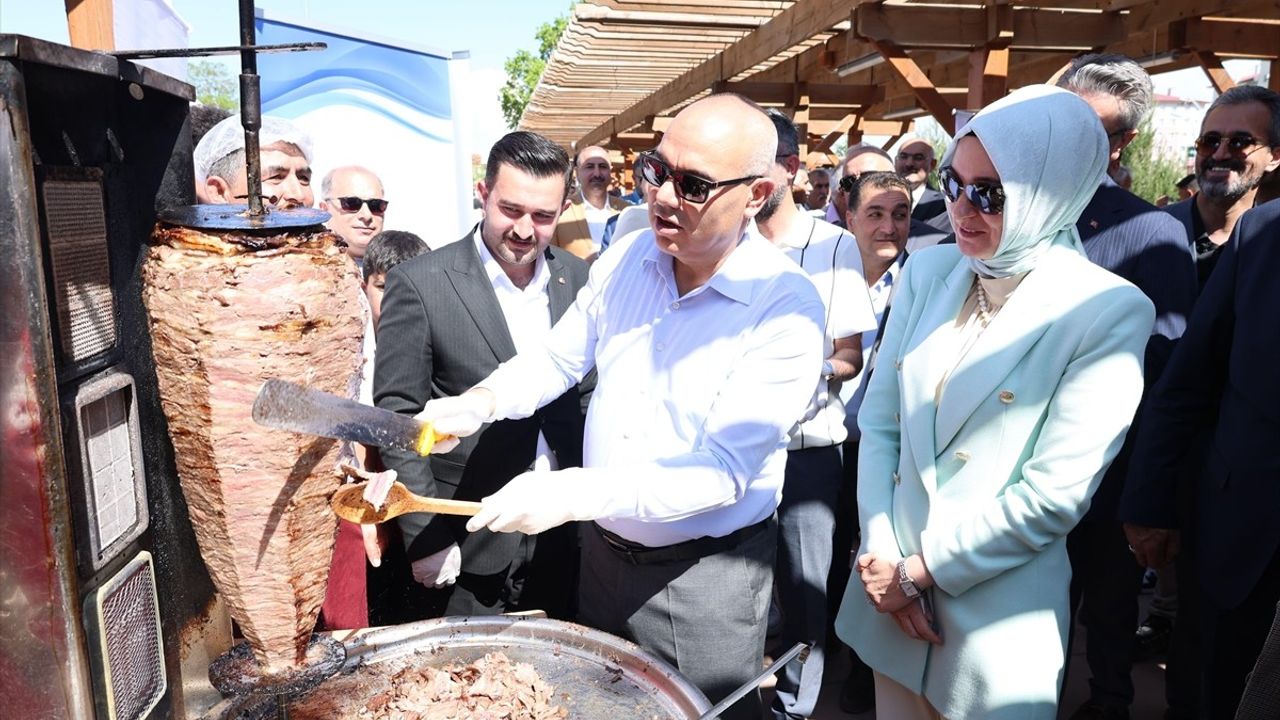 Ağrı'da Türk Mutfağı Haftası'nda Yöresel Lezzetler Tanıtıldı