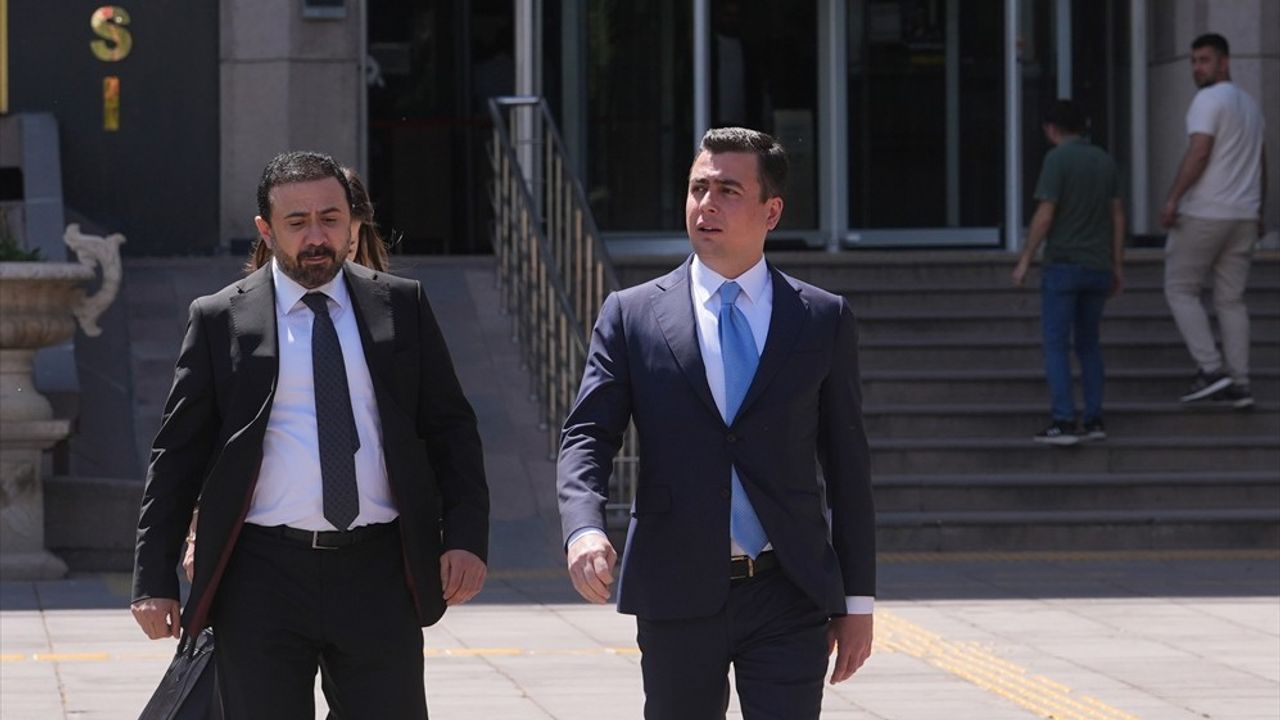 AK Parti Milletvekili Gökçek'ten Yavaş'a Suç Duyurusu