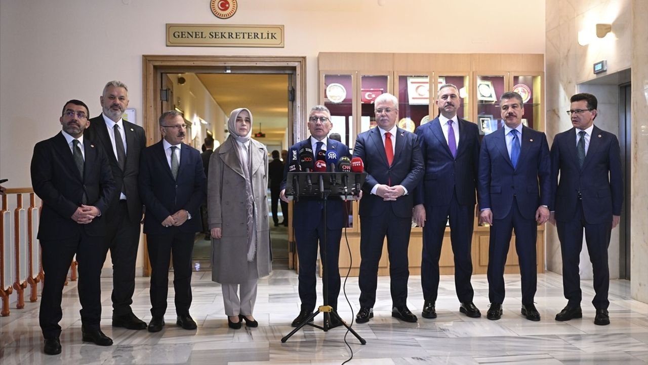 AK Parti, Numan Kurtulmuş'u TBMM Başkanı Adayı Olarak Belirledi