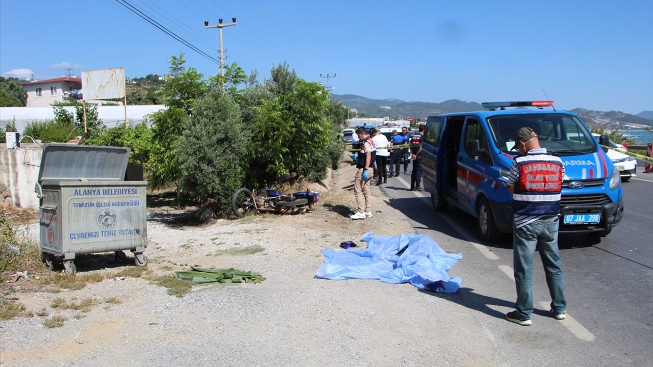 Alanya'da Motosiklet Kazasında Bir Kişi Hayatını Kaybetti