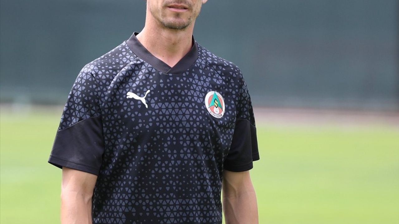 Alanyaspor, Beşiktaş Maçı Hazırlıklarına Hız Kesmeden Devam Ediyor