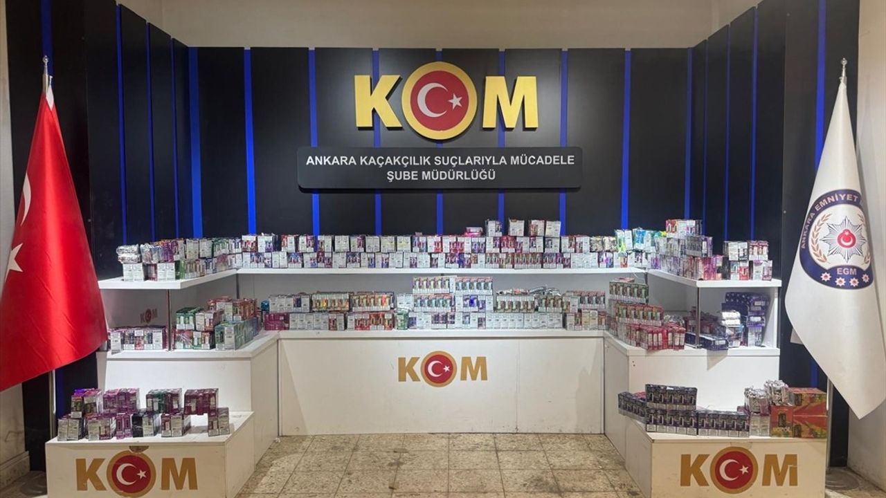 Ankara'da Kaçak Elektronik Sigara Operasyonu: 3 Bin 70 Adet Ele Geçirildi