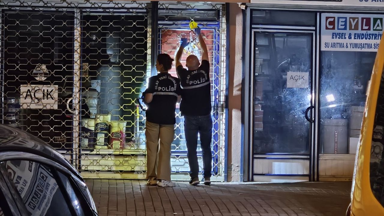 Antalya'da Pompalı Tüfekle Saldırı Paniği
