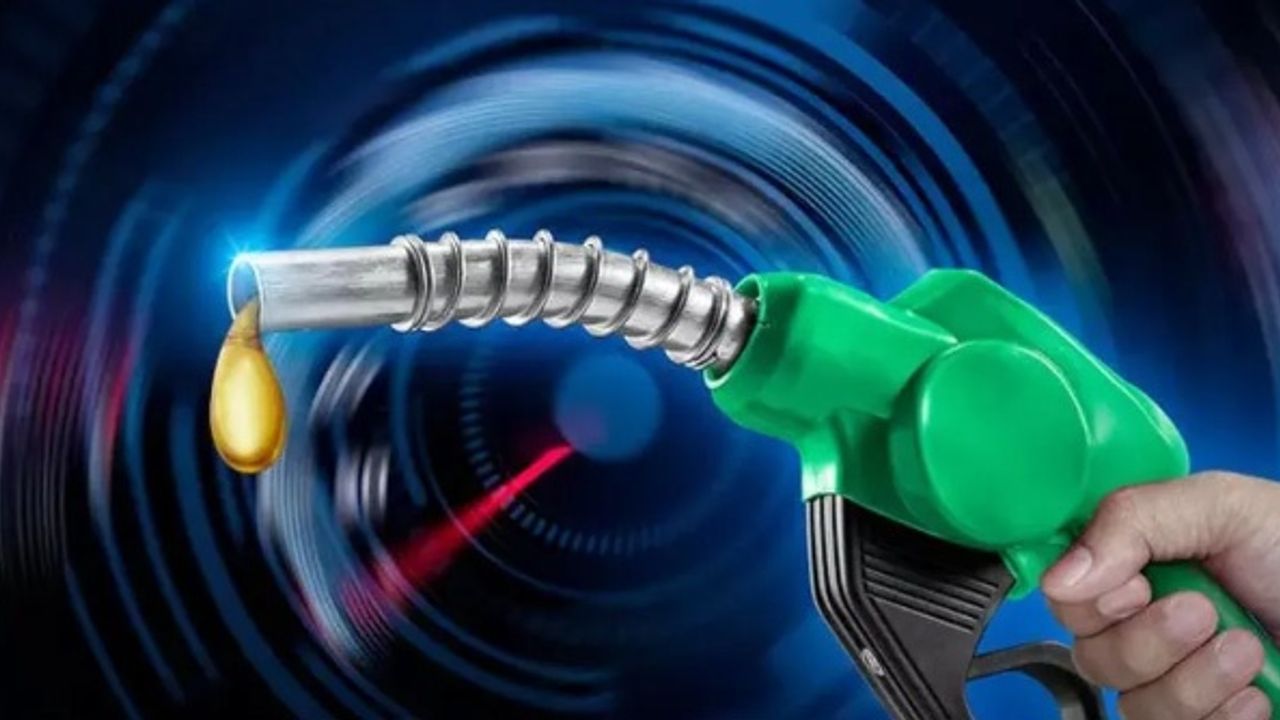 Aracında motorin kullanan dikkat! O günden sonra litresinde büyük indirim devreye giriyor