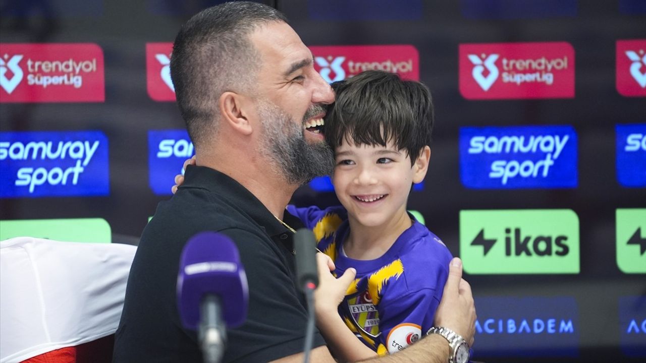 Arda Turan'dan Yurt Dışı Açıklaması