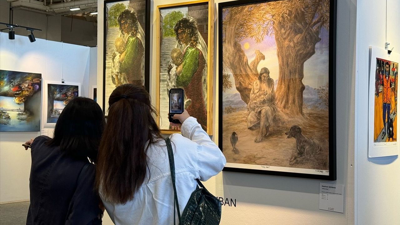 ArtContact İstanbul 5. Uluslararası Çağdaş Sanat Fuarı Başladı