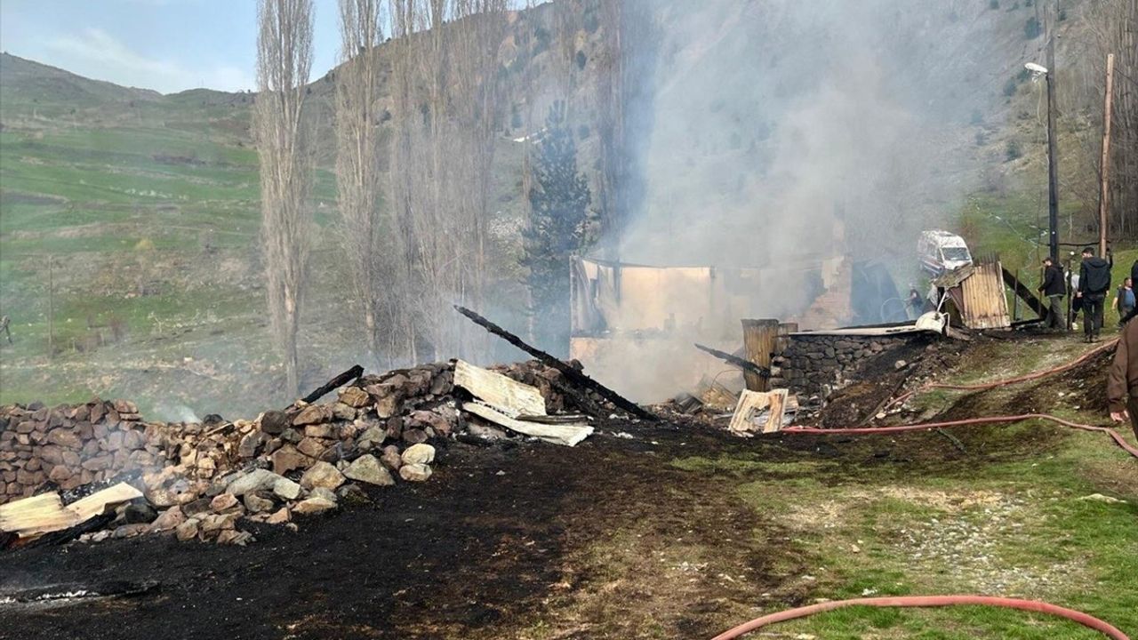 Artvin'de Yangın Kontrol Altına Alındı