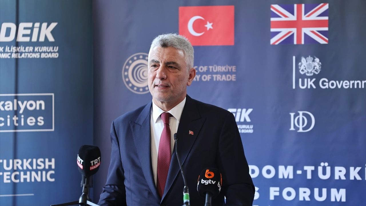 Bakan Bolat'tan Türkiye-İngiltere İş Forumu'nda Önemli Açıklamalar