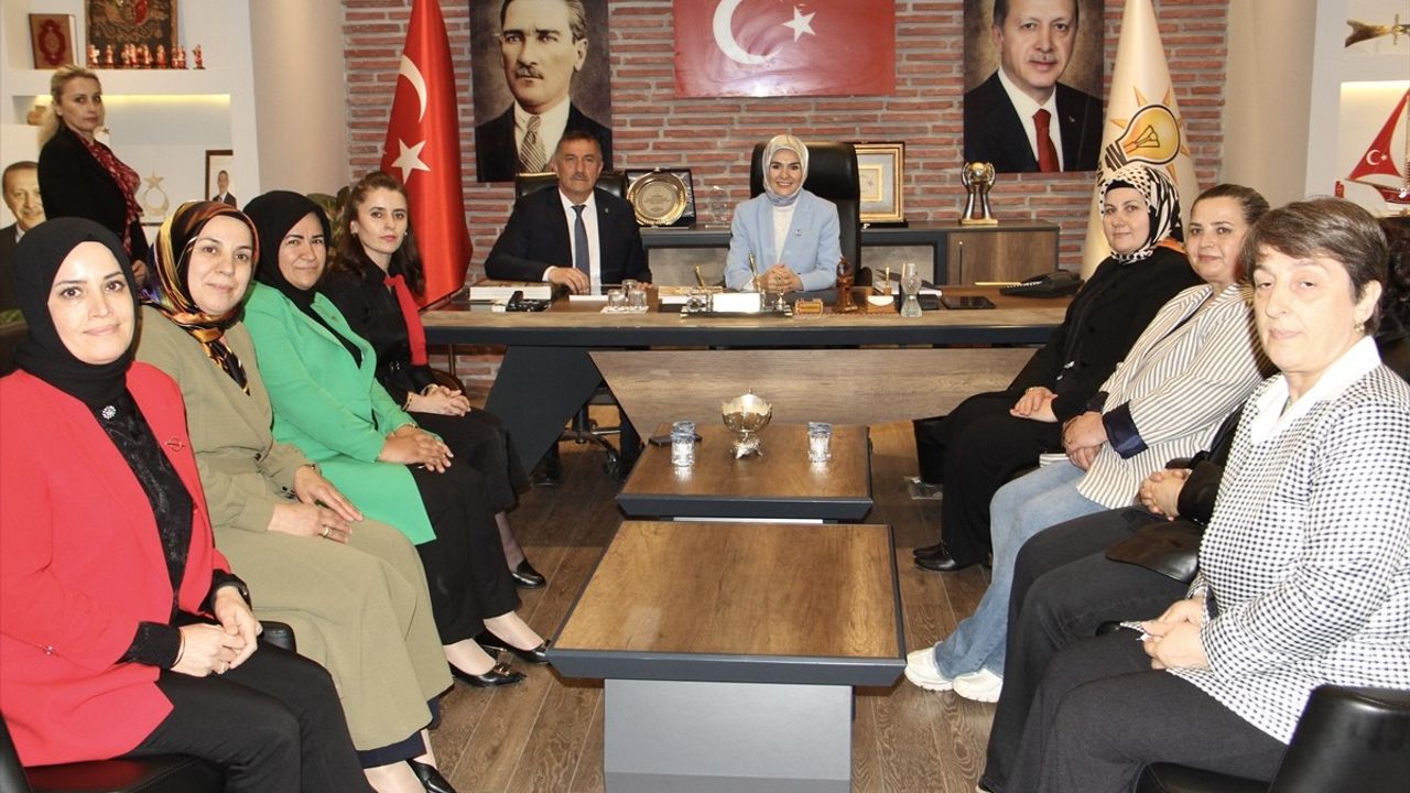 Bakan Göktaş Sinop'ta Çeşitli Ziyaretler Gerçekleştirdi