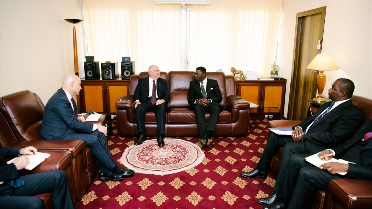 Bakan Güler Kamerun'da Resmi Temaslar Gerçekleştirdi