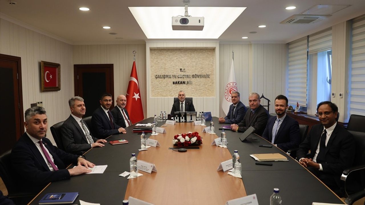 Bakan Işıkhan, Dünya Bankası ile İşbirliği Görüşmeleri Hamlesi