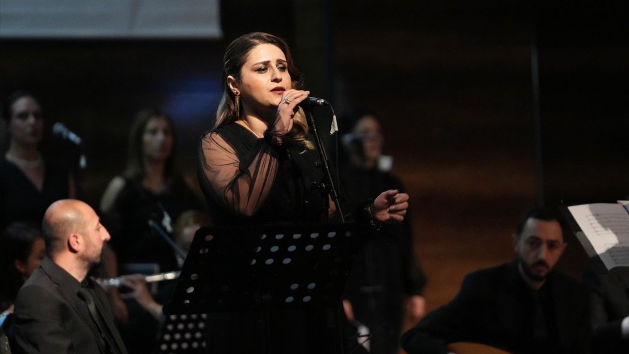Bakan Tekin'den Van'da Eğitim ve Kültürde Yenilikler