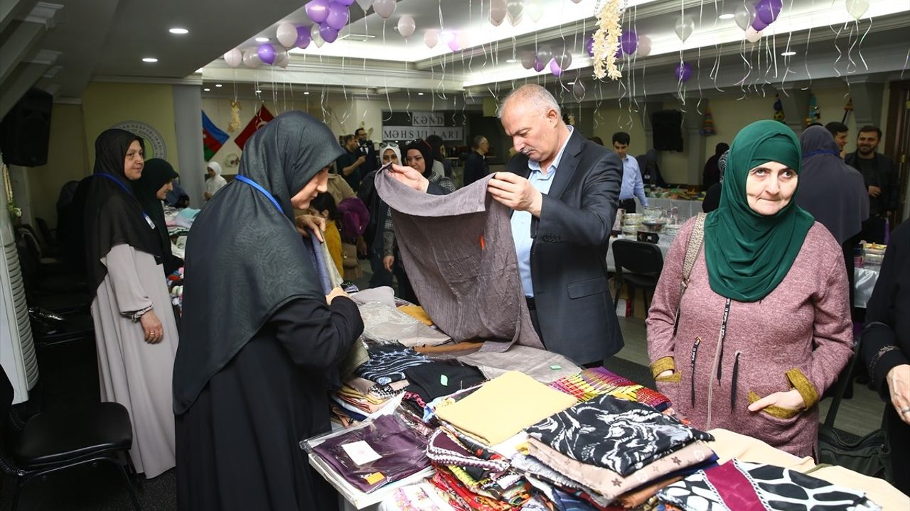 Bakü'de Azerbaycanlı ve Türk Kadınlardan Ortak Kermes