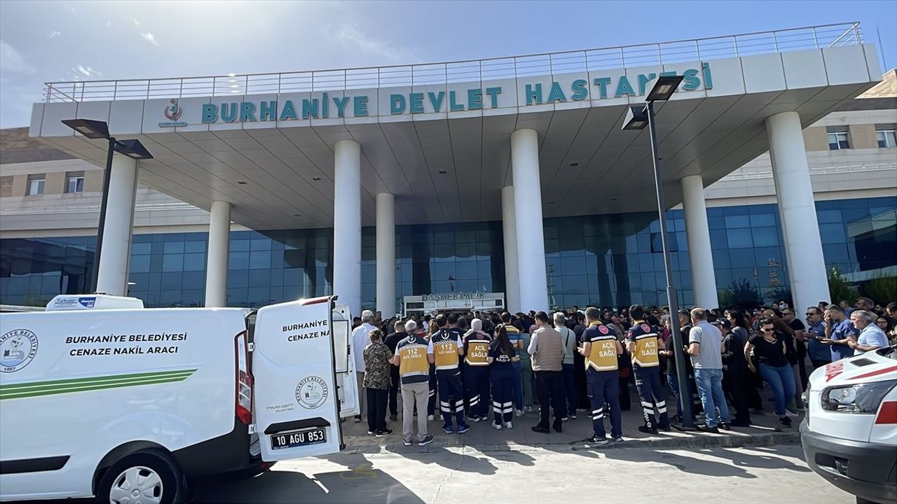 Balıkesir'de Hayatını Kaybeden Acil Tıp Teknisyeninin Organları 4 Hastaya Umut Oldu