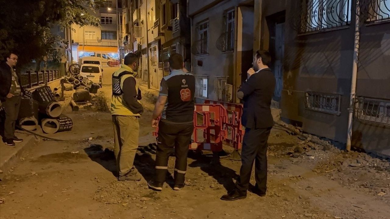 Bayrampaşa'da Rögar Patlaması Üzerine İncelemeler Başlatıldı