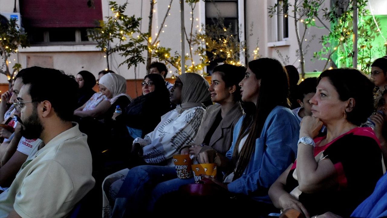 Beyrut'ta Açık Hava Türk Filmi Akşamları Başladı