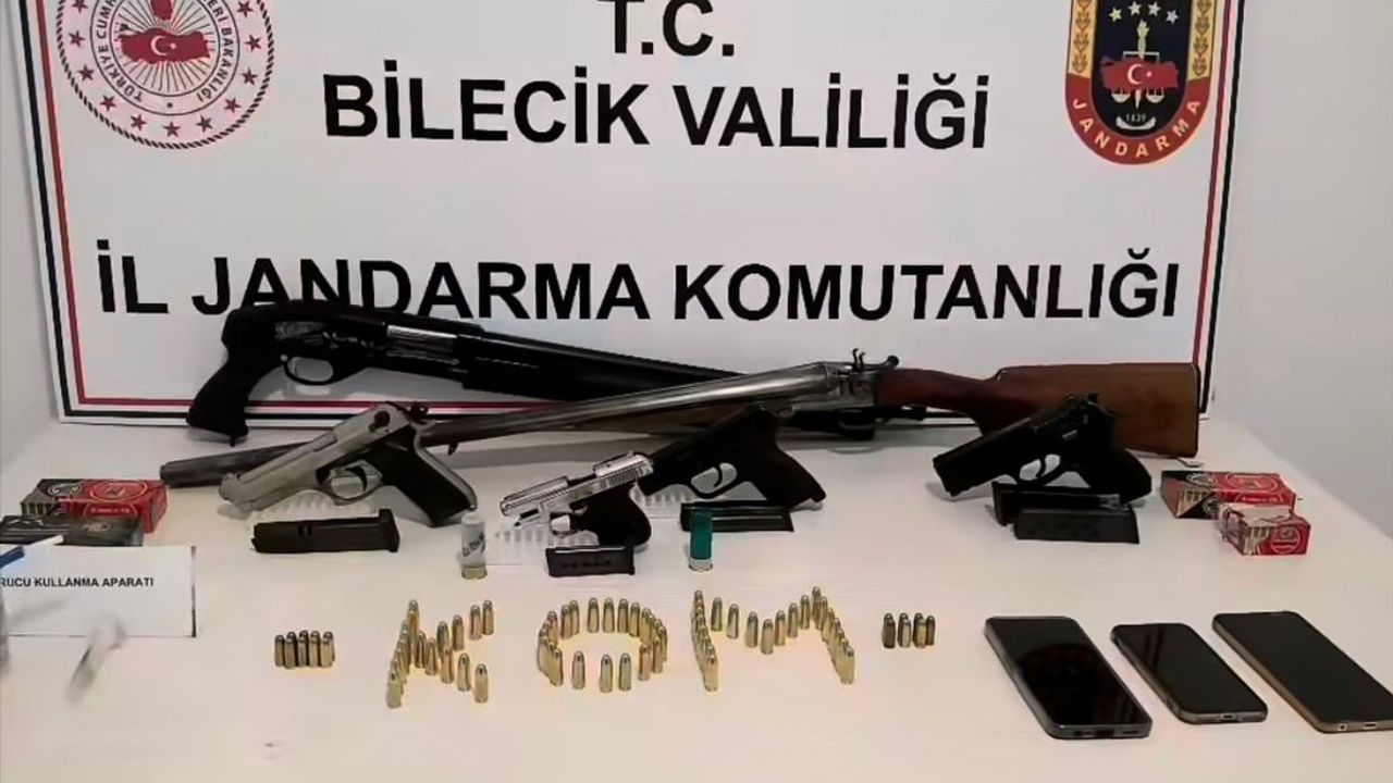 Bilecik'te Silah Kaçakçılığı Operasyonu: 3 Gözaltı
