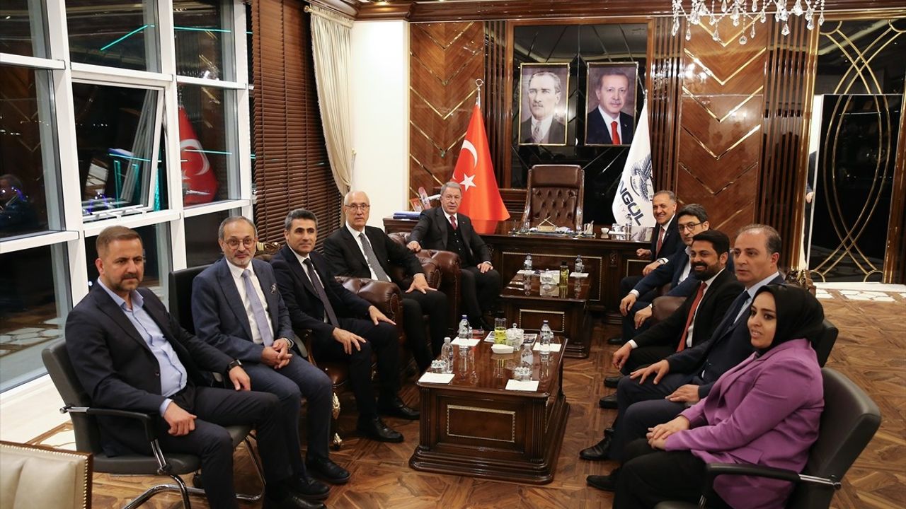 Bingöl'de Terörsüz Türkiye Vurgusu: Akar'dan Önemli Açıklamalar