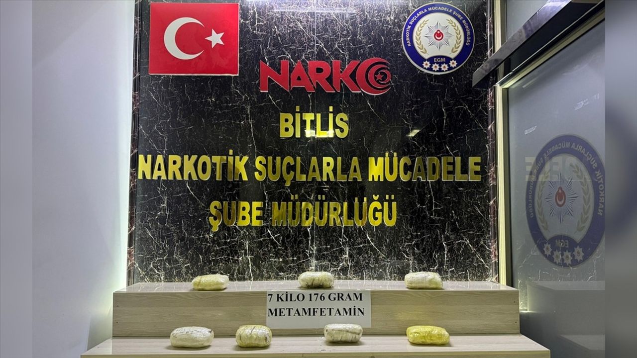 Bitlis'te Uyuşturucu Operasyonu: 7 Kilo Sentetik Madde Ele Geçirildi