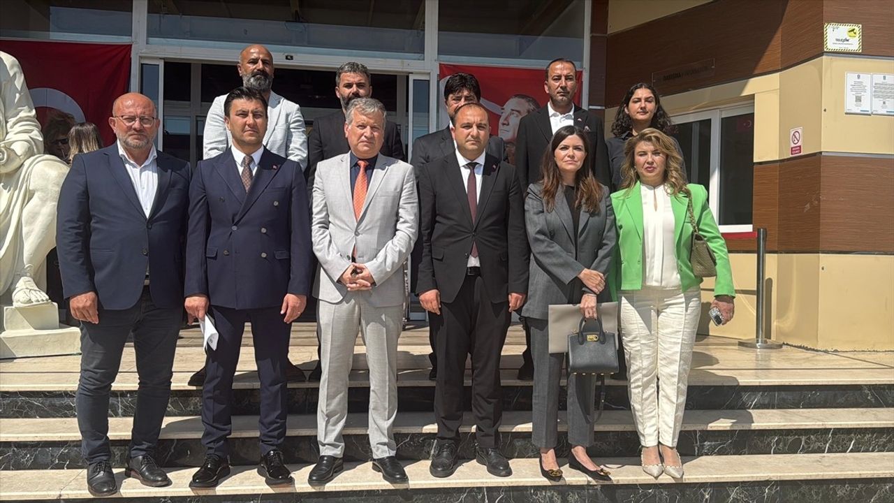 Bodrum Meclis Toplantısında AK Partililer Tartışma Sonrası Salonu Terk Etti