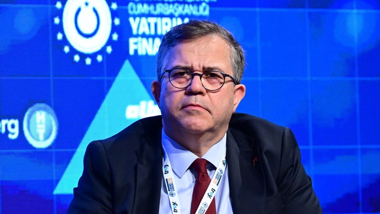 Boğaziçi Üniversitesi Finans Zirvesi 2025: Stratejik Yatırımlar ve Türkiye Ekonomisi