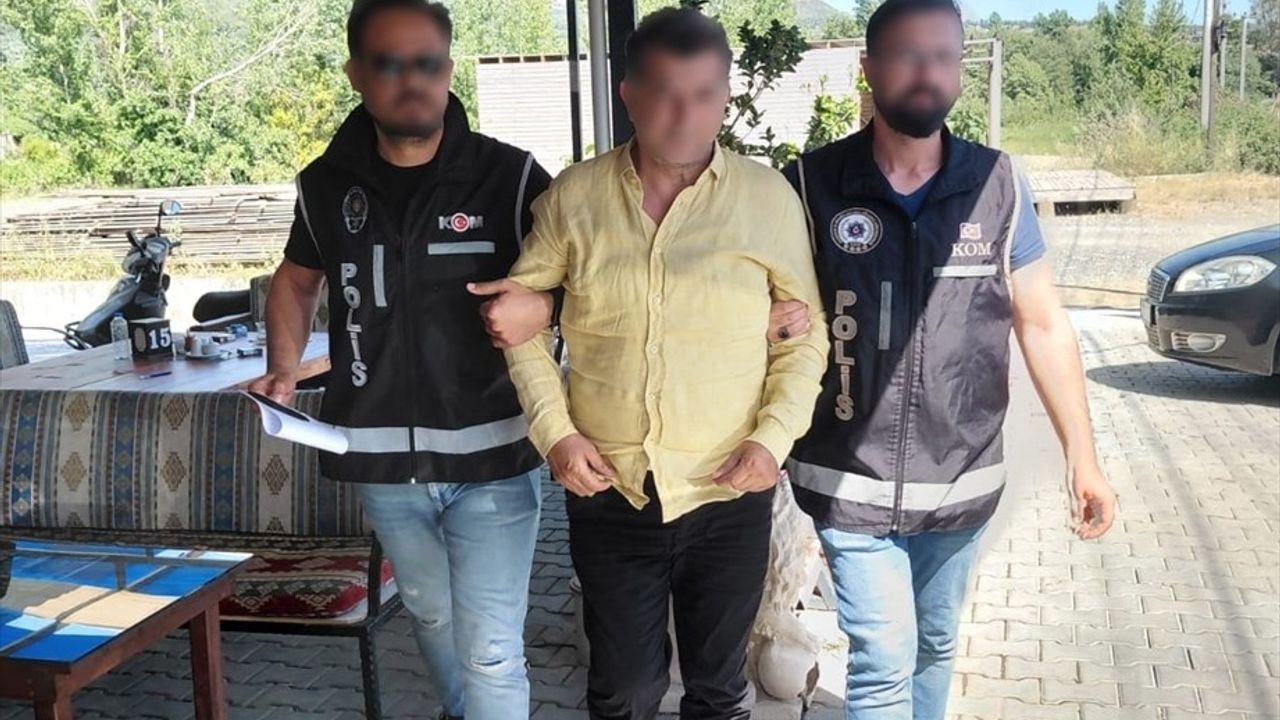 Borsa İstanbul'da Piyasa Dolandırıcılığı Operasyonu: 6 Şüpheli Yakalandı