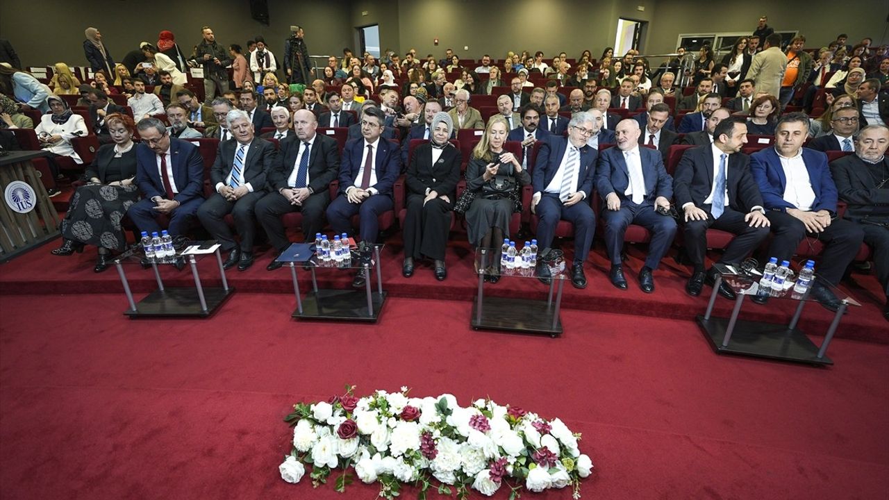 Bosna Hersek'te IUS ve SBÜ ile Yeni Tıp ve Diş Hekimliği Fakülteleri Açıldı