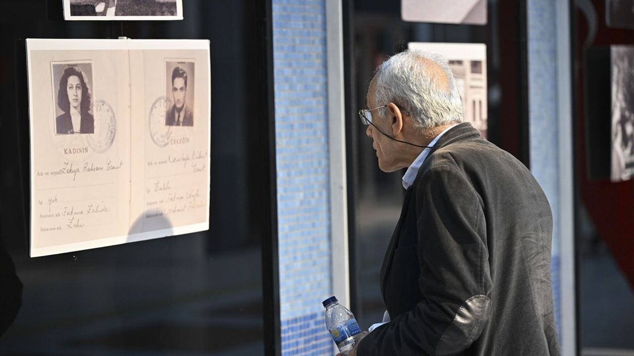 Bülent Ecevit'in 100. Yılı İçin Ankara'da Sergi Açıldı