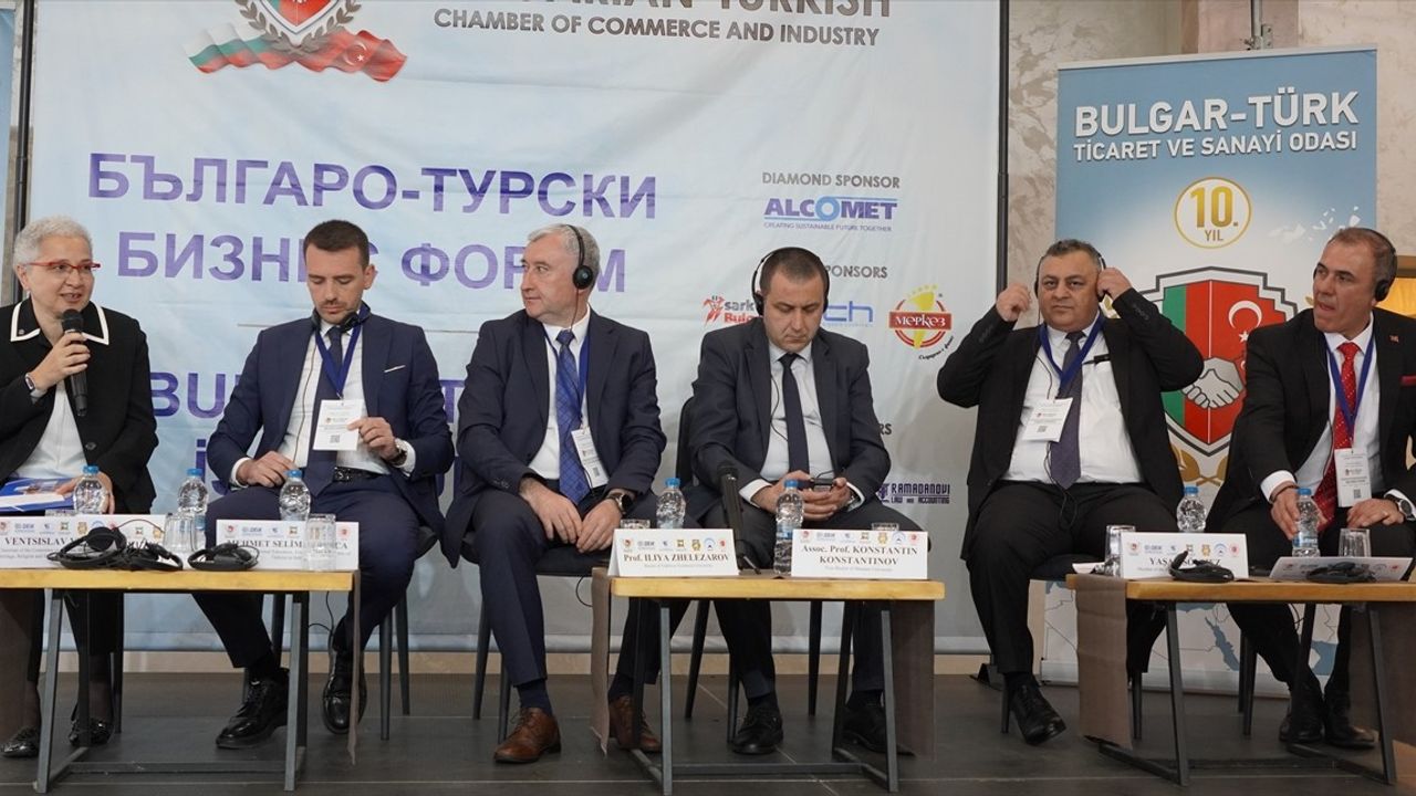Bulgaristan'da Bulgar-Türk İş Forumu Gerçekleştirildi