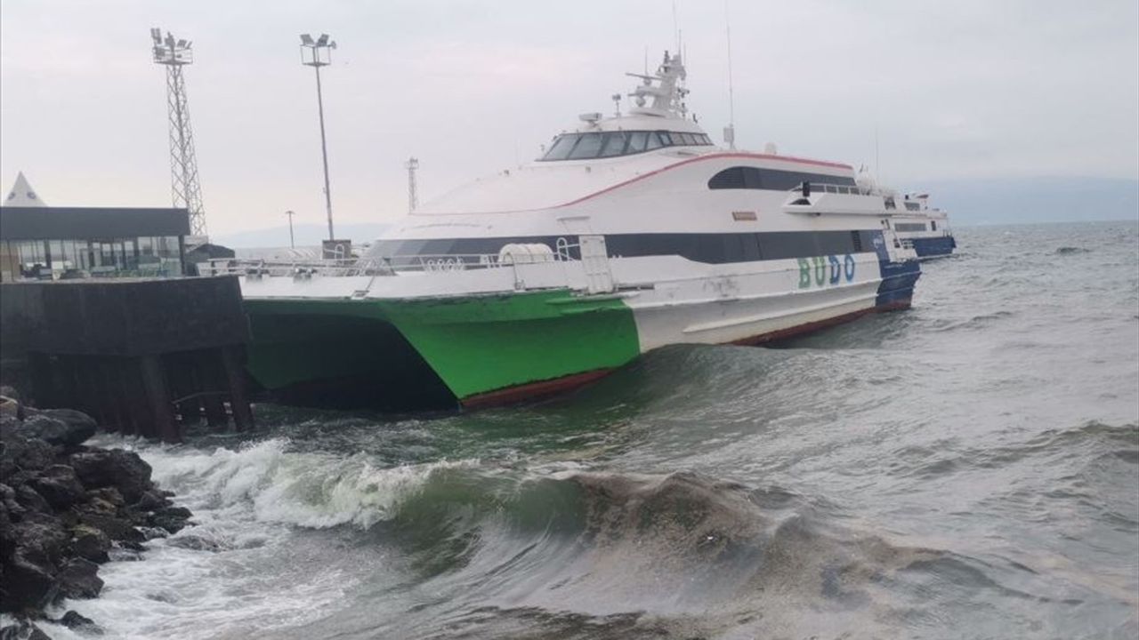 Bursa Deniz Otobüslerinde Sefer İptalleri