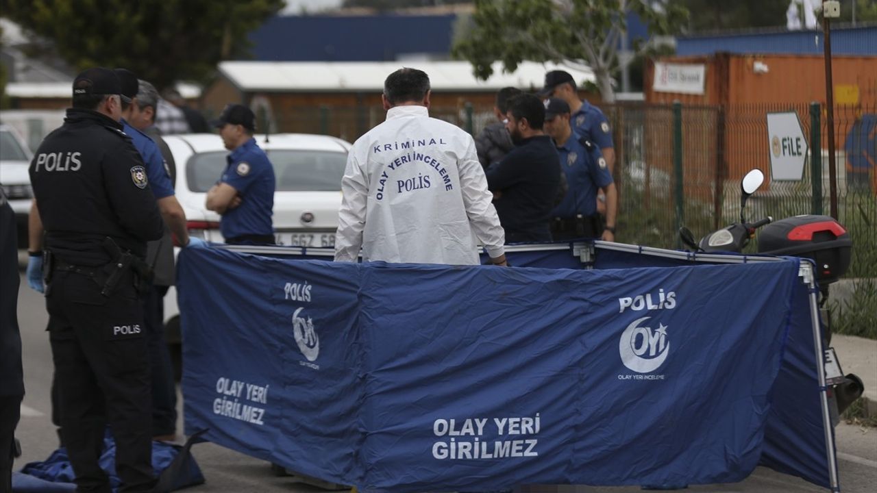 Çanakkale'de Trajik Olay: Boşanma Aşamasındaki Kadın Cinayeti