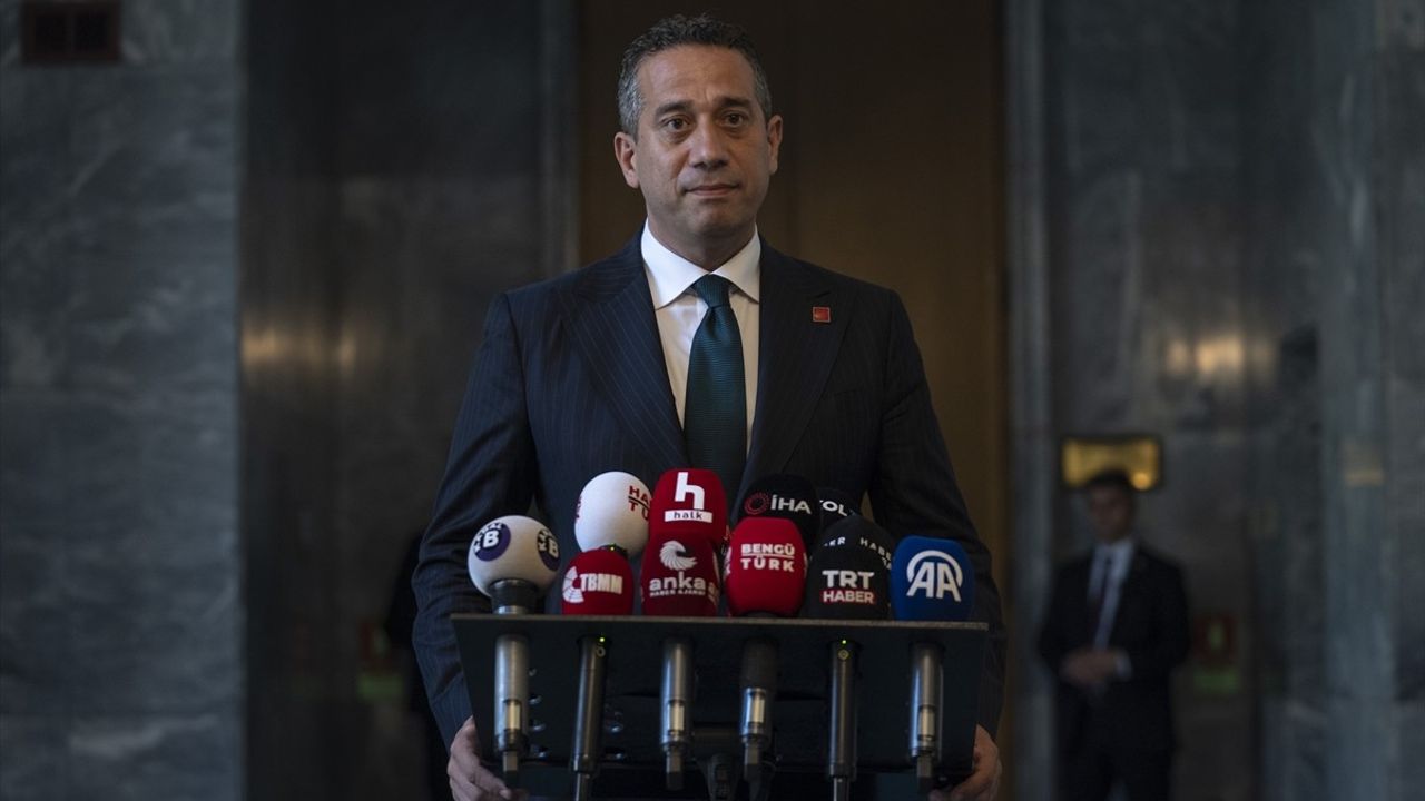 CHP'de Yeni TBMM Başkanlık Divanı Üyeleri Belirlendi
