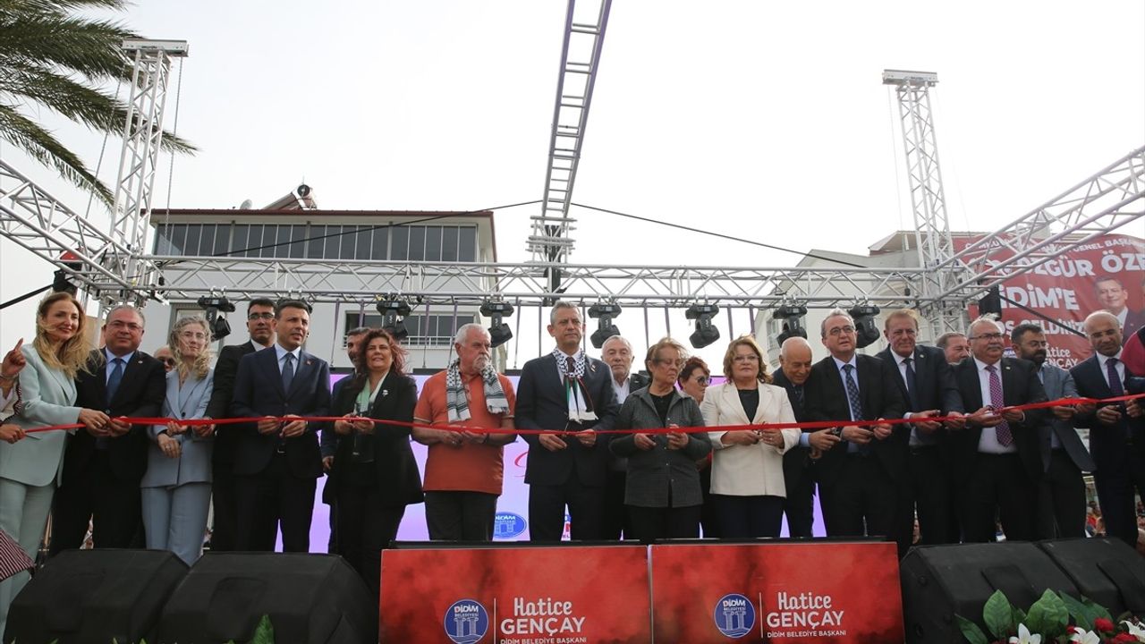 CHP Genel Başkanı Özgür Özel, Ayşenur Ezgi Eygi Parkı'nın Açılışında Konuştu