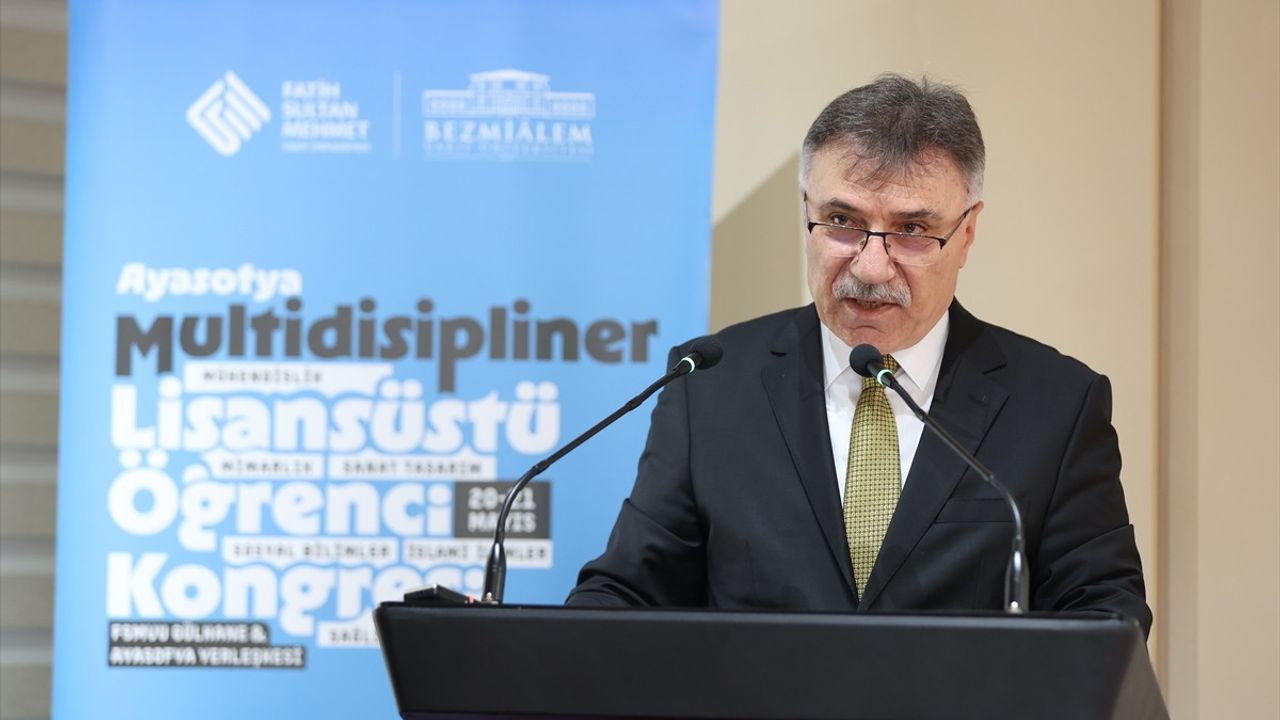 Çok Disiplinli Ayasofya Kongresi Başladı