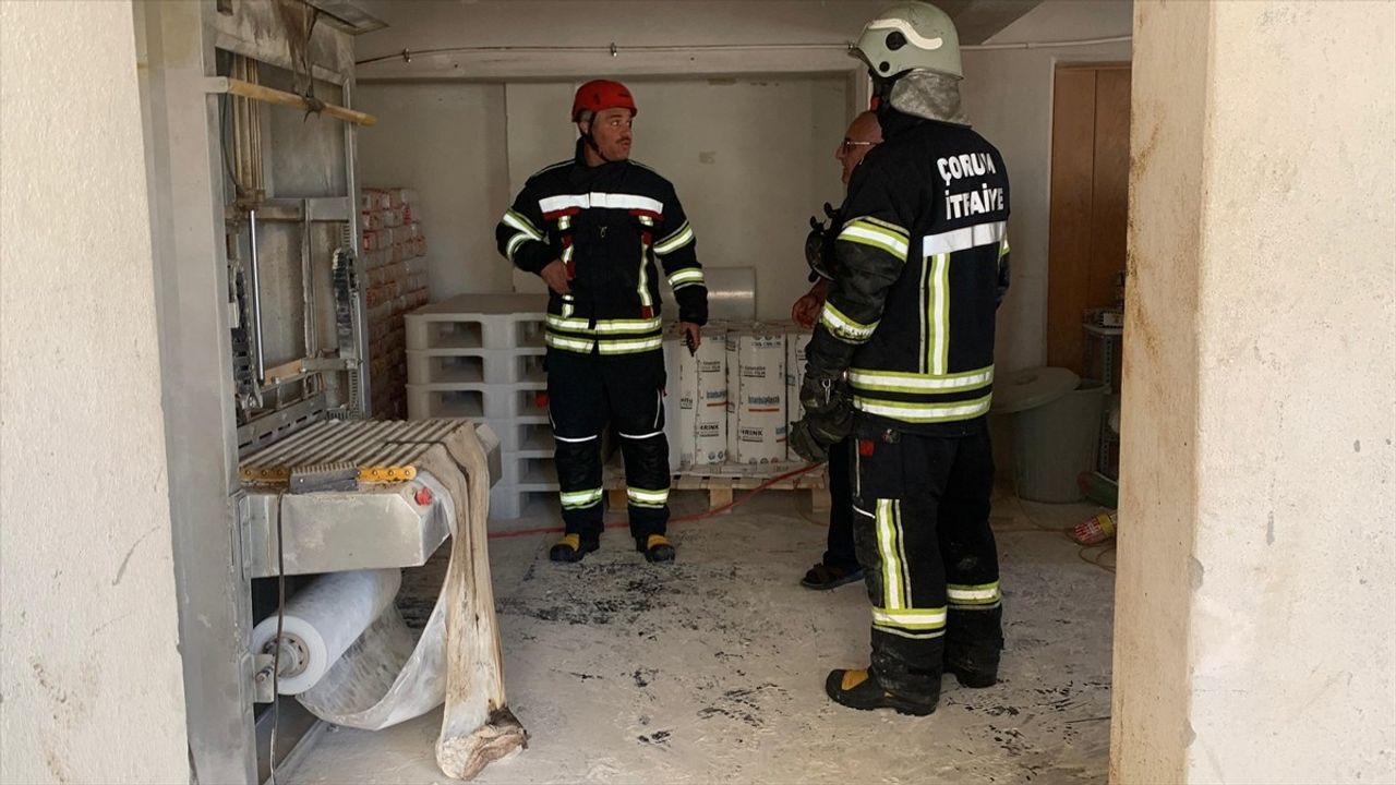 Çorum'daki Un Fabrikasında Patlama: 8 Yaralı