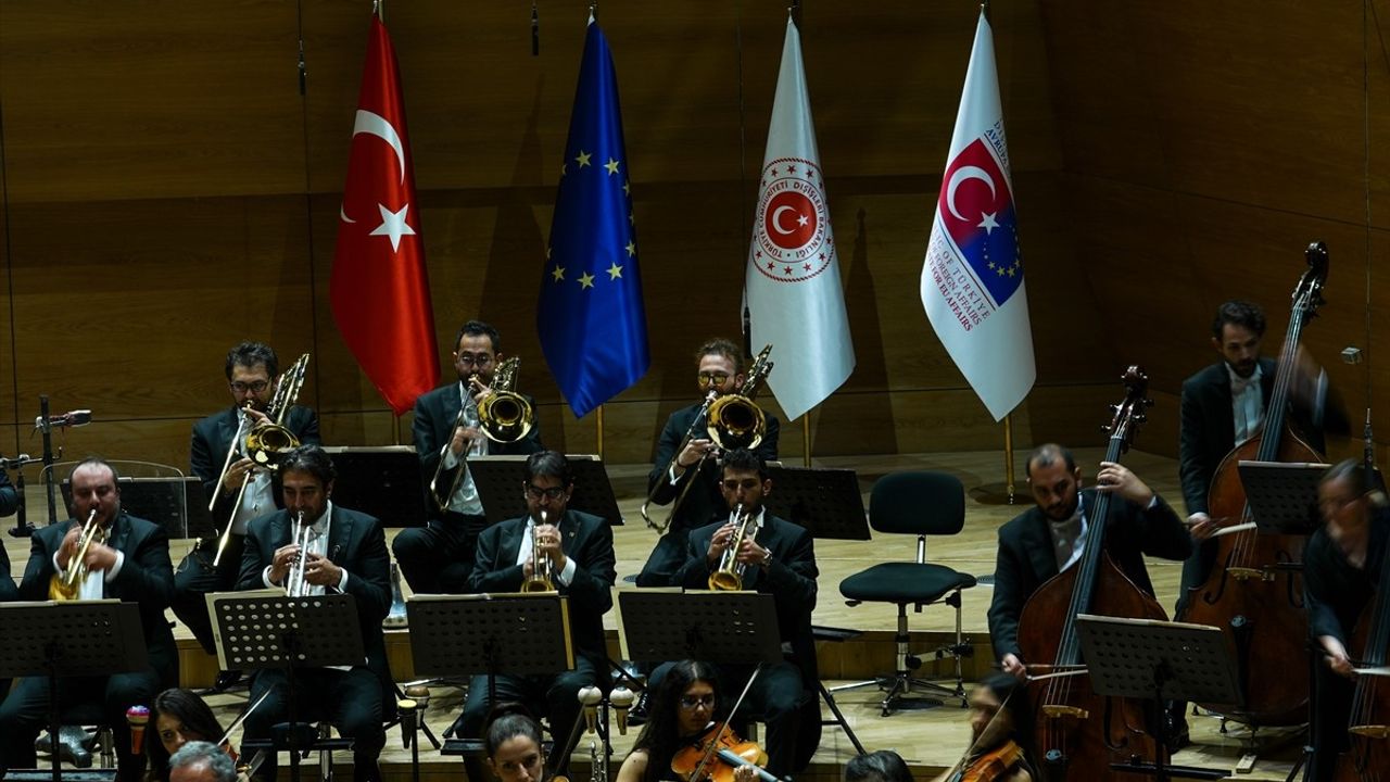 CSO Ada'da Avrupa Günü Özel Konseri Gerçekleştirildi