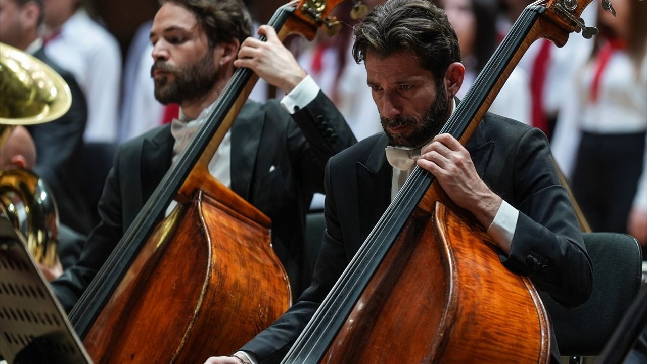 CSO Ada'dan 19 Mayıs'a Özel Konser
