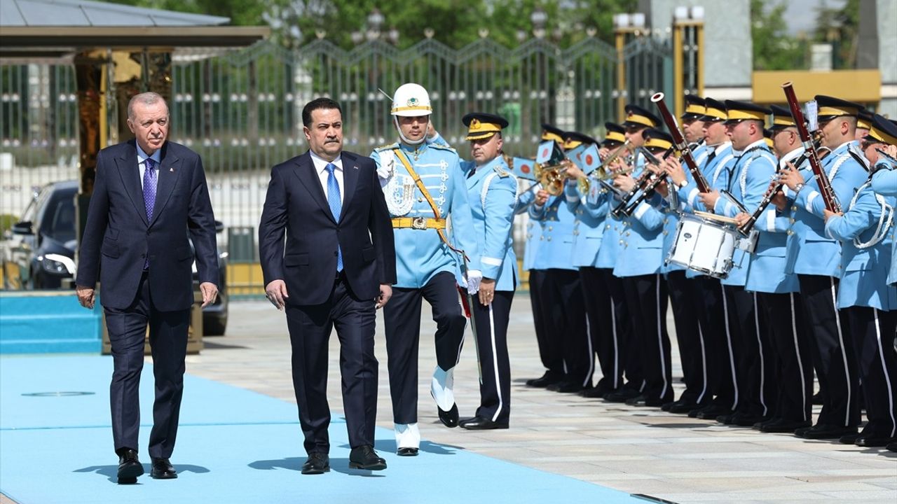 Cumhurbaşkanı Erdoğan, Irak Başbakanı Sudani'yi Karşıladı