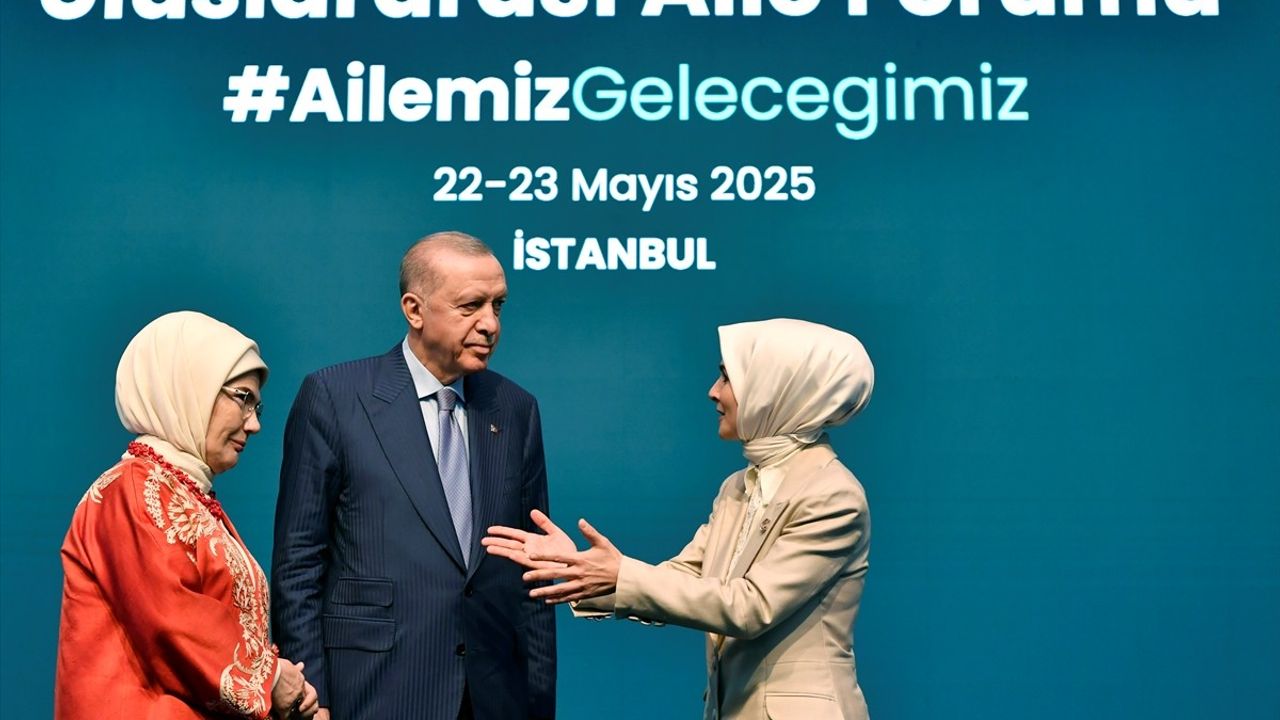 Cumhurbaşkanı Erdoğan, Uluslararası Aile Forumu'nda Ailenin Önemine Dikkat Çekti