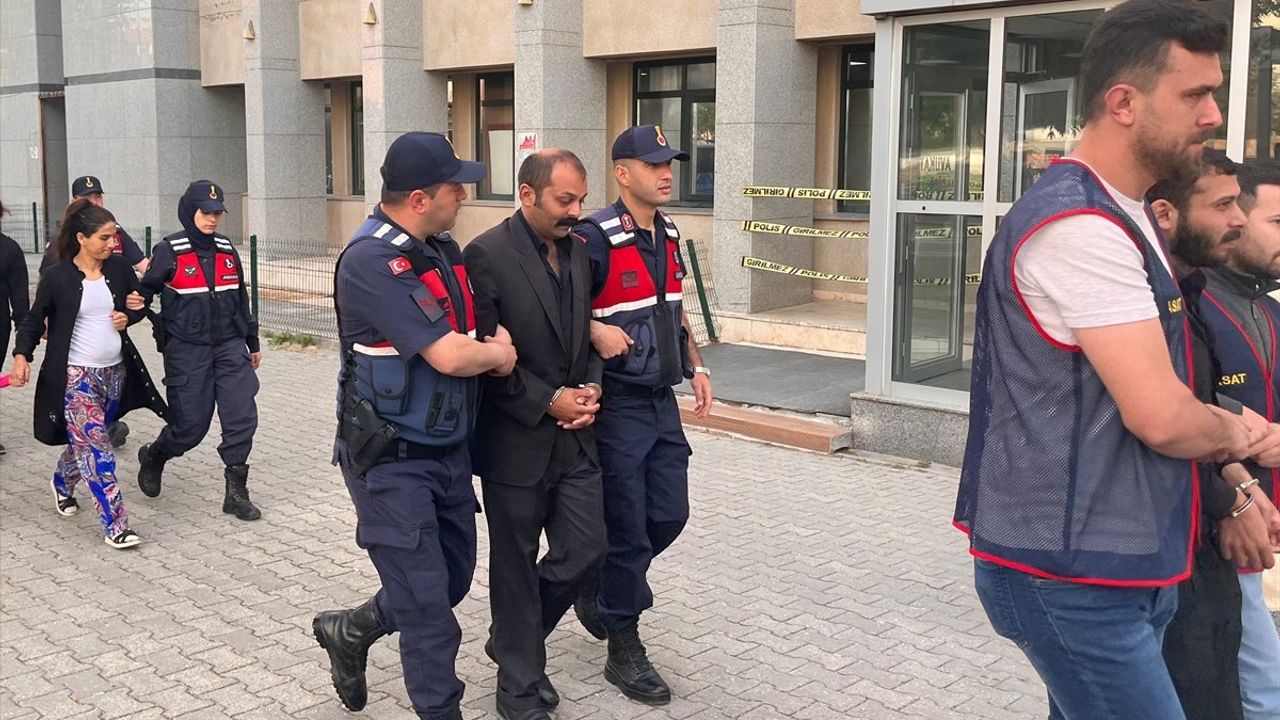 Denizli'de Hırsızlık Operasyonunda Üç Zanlı Tutuklandı