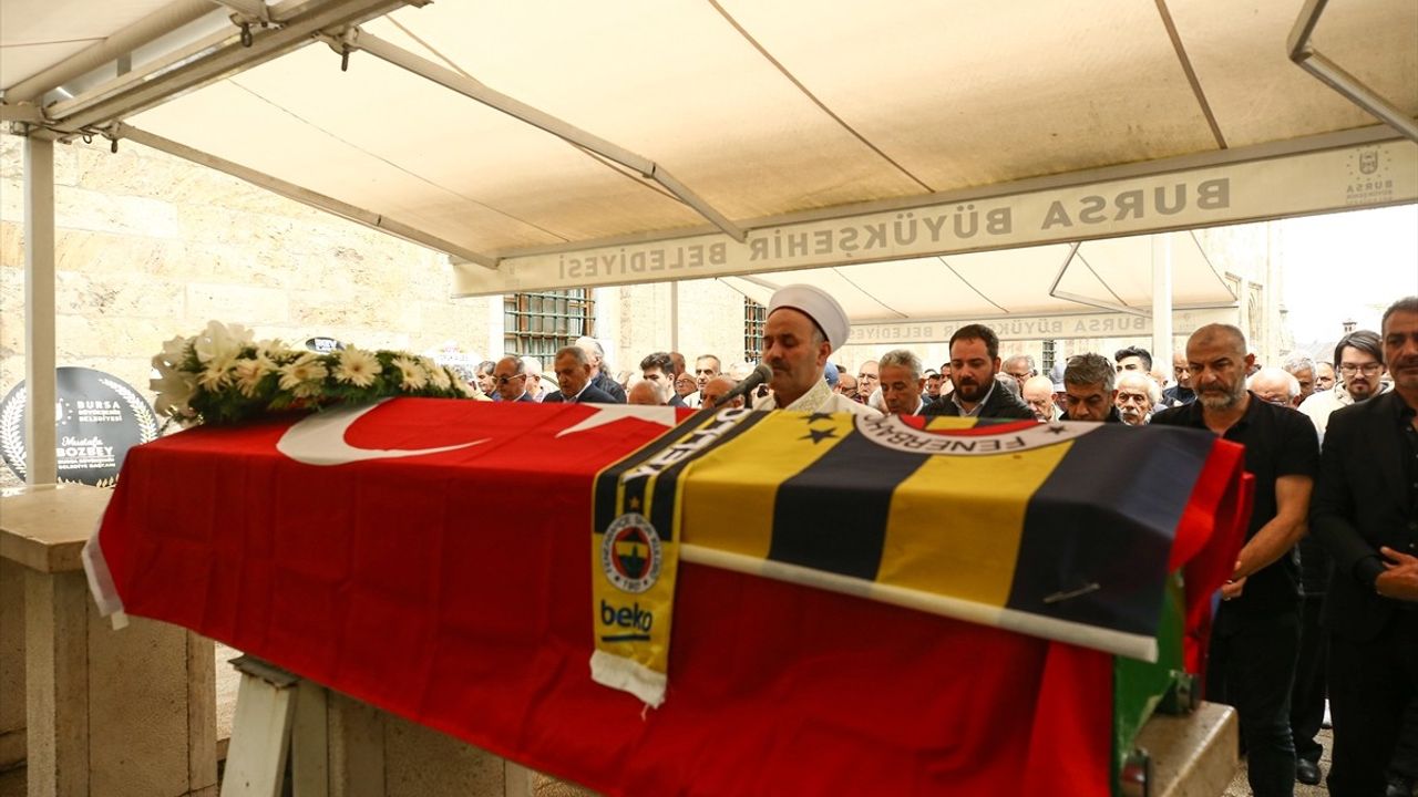 Devlet Sanatçısı Kutlu Payaslı Son Yolculuğuna Uğurlandı