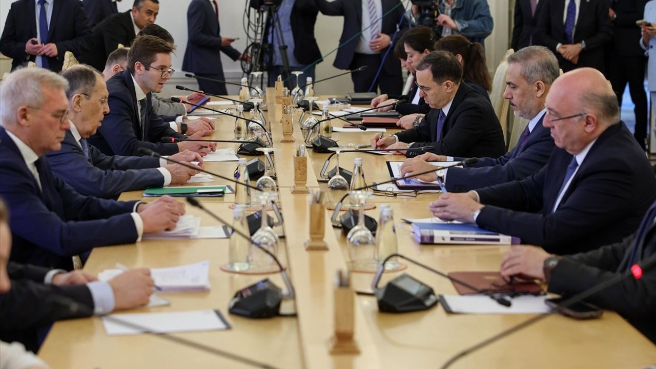 Dışişleri Bakanı Fidan, Moskova'da Lavrov ile Görüştü