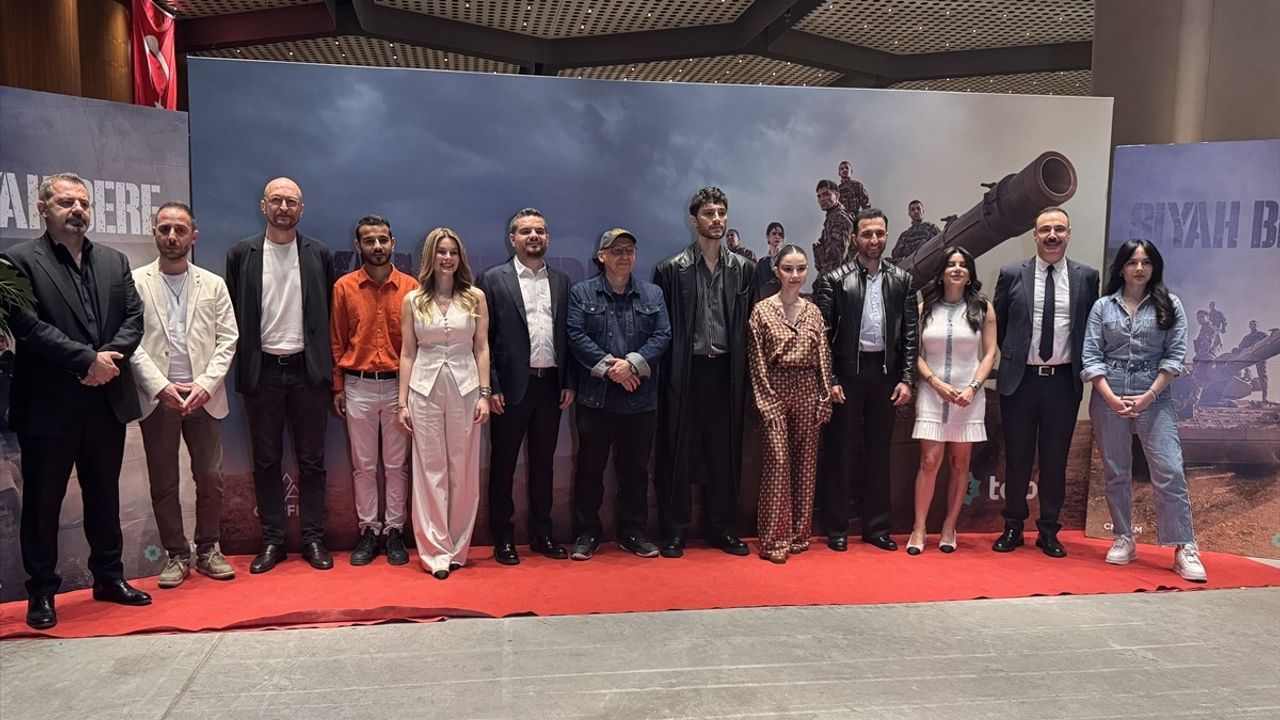 Dünyanın İlk Tank Dizisi: Siyah Sancak
