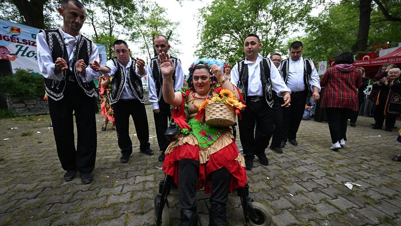 Düzce'de Engelsiz Yaşam Pikniği: Özel Gereksinimli Bireyler Eğlendi